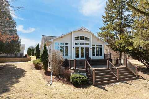 W2982 Kahl Road, Green Lake, WI 54941