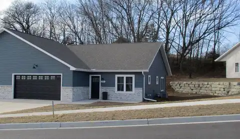 Rusalka Circle, Reedsburg, WI 53959