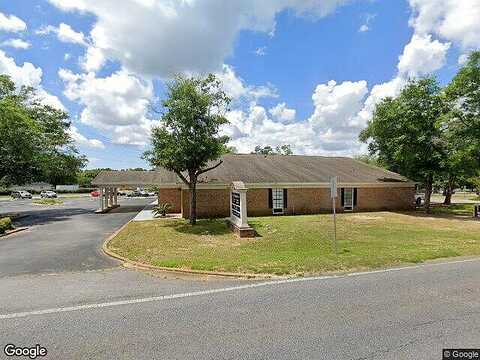 Larson Ln, Milton, FL 32583