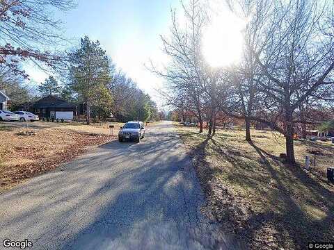 Hill Row, Portage, WI 53901