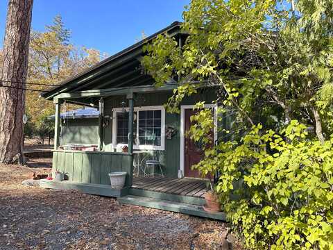 Green River Trail, California Hot Springs, CA 93207