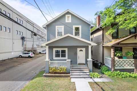 Washington Avene, Oakmont, PA 15139