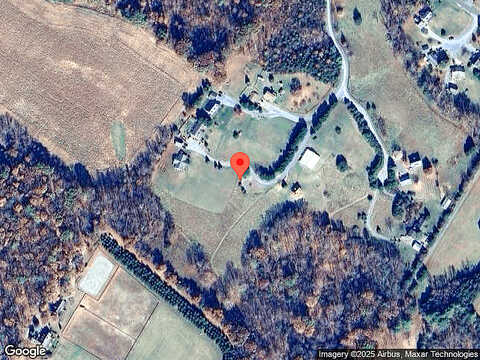 Birdsong Ln, BUENA VISTA, VA 24416