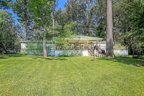 Mulberry Lane, Zavalla, TX 75980