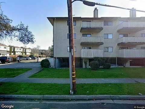 Valle Vista Ave #314, Hayward, CA 94544