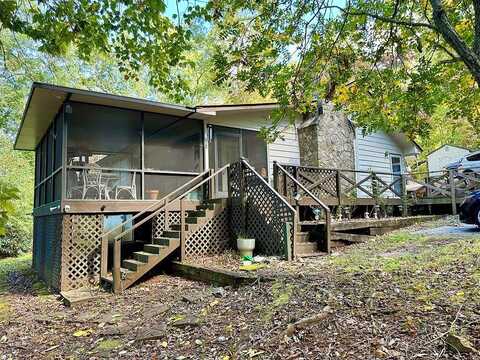 Coon Cove, HIAWASSEE, GA 30546
