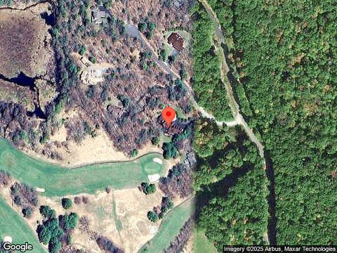 Saint Andrews Drive, Greentown, PA 18426