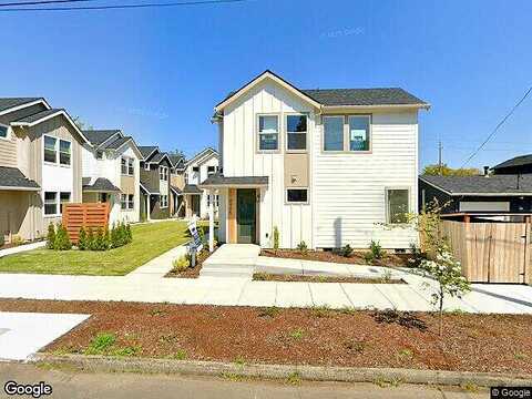 N Bank St, Portland, OR 97203