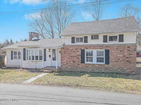 E Apple Alley, Milford, PA 18337