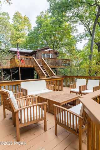 Oak Ridge Drive, Dingmans Ferry, PA 18328