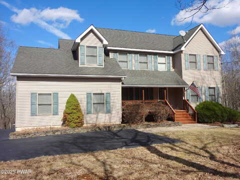 Dewberry Drive, Hawley, PA 18428