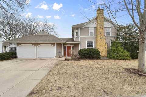 Blue Mounds, BLACK EARTH, WI 53515