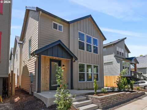 Ne Stanton St, Portland, OR 97212