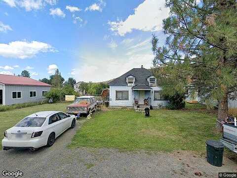 E 2Nd St, Wallowa, OR 97885