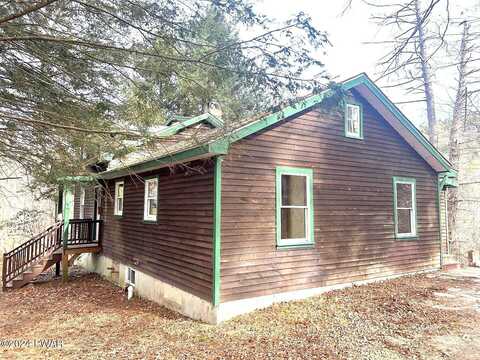 Hotel Road, Rowland, PA 18457