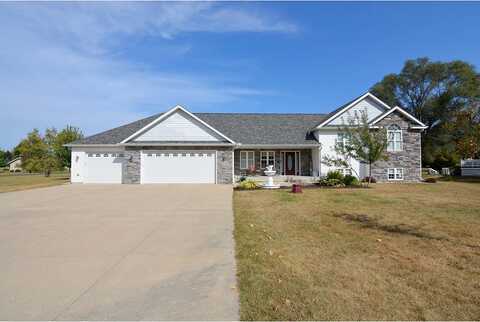 Kristen, PARDEEVILLE, WI 53954
