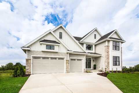 Roger Court, Waunakee, WI 53597