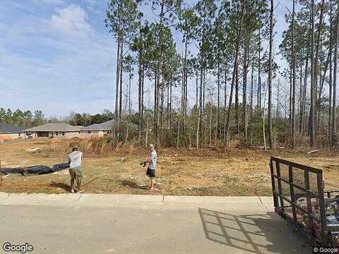 Hazelnut Dr # 43B, Cantonment, FL 32533