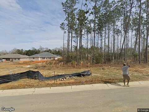 Hazelnut Dr # 44B, Cantonment, FL 32533