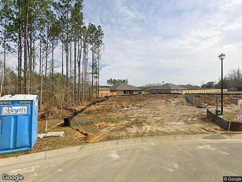 Hazelnut Dr # 45B, Cantonment, FL 32533