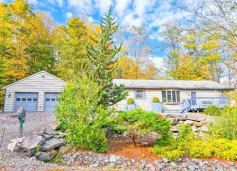 Greenview Court, Lake Ariel, PA 18436