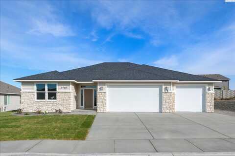 W 34Th Pl, Kennewick, WA 99338