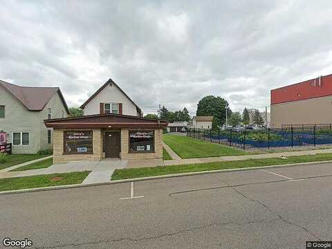 Fairway Drive, Marshfield, WI 54449