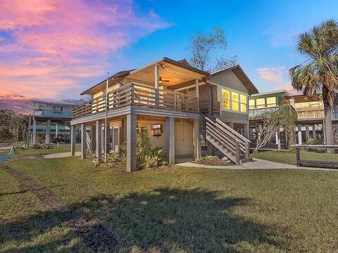 Se 909Th Ave, Suwannee, FL 32692