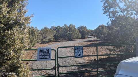 N Bolinda Lane, Ash Fork, AZ 86320
