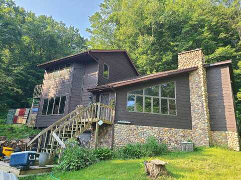 Schreiner, SPRING GREEN, WI 53588