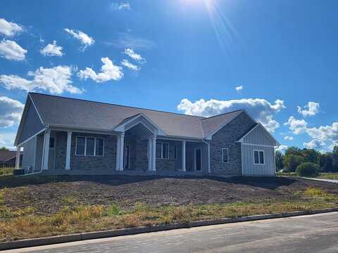 Betty, STRATFORD, WI 54484
