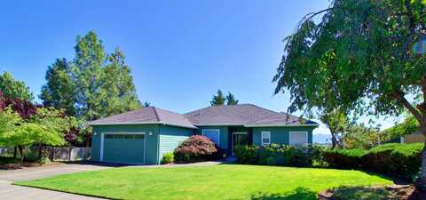 4708 Cloudcrest Drive, Medford, OR 97504