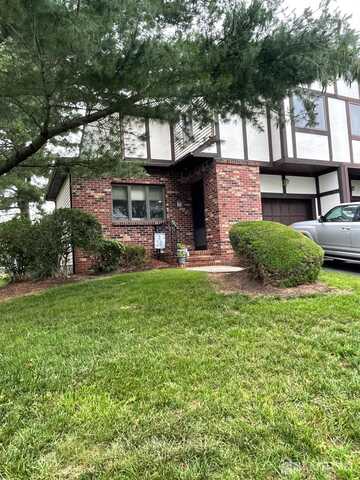 2 Leicester Lane, Ewing, NJ 08628