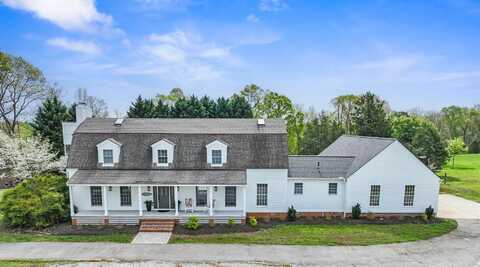 868 Old Hundred Road, Pelzer, SC 29669