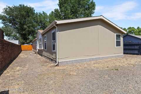 714 Ruth St, Prescott, AZ 86301