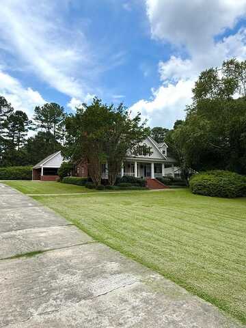 206 Quail Hollow Ct, Hattiesburg, MS 39402