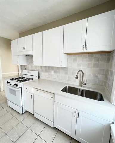 100 Vandewater Street, Providence, RI 02908