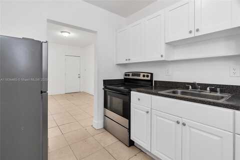2050 Lincoln Ave, Opa Locka, FL 33054