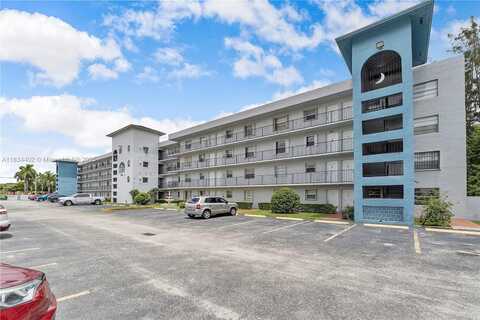 2775 W 52nd St, Hialeah, FL 33016