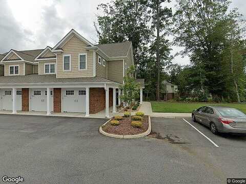 Sinclair, GLOUCESTER, VA 23061