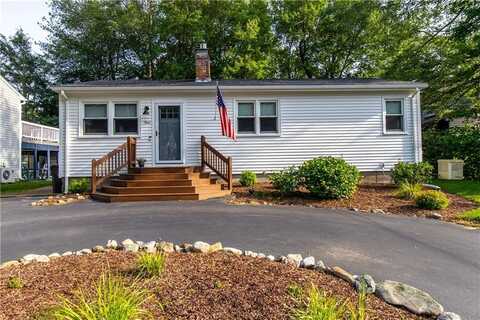 3 Onondega Road, Narragansett, RI 02882
