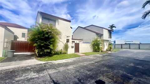 9807 NW 4th Ter, Miami, FL 33172
