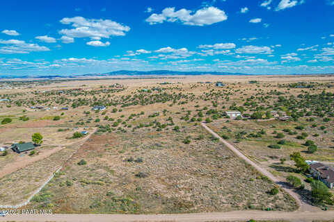 S Lake Shore Drive, Chino Valley, AZ 86323