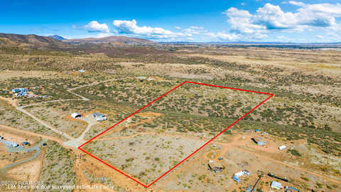 E Wolf Road, Dewey Humboldt, AZ 86327