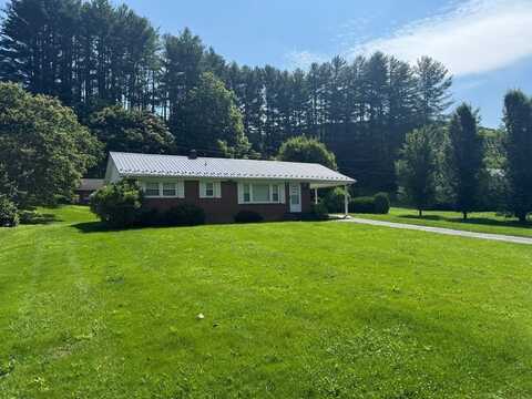1686 Troutdale Hwy, Mouth of Wilson, VA 24363