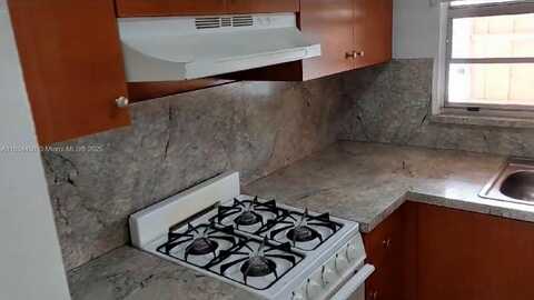 6850 W 14th Ct, Hialeah, FL 33014