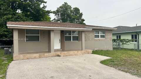 2771 NW 11th Ct, Fort Lauderdale, FL 33311
