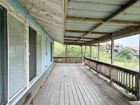 165 Oxbow, Sandia, TX 78383