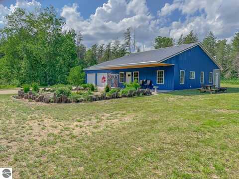 5670 N Harrison Avenue, Harrison, MI 48625