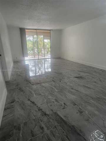 406 NW 68th, Plantation, FL 33317